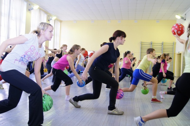 Фитнес Джанкой. Фитнес микс верхняя тура. Спортклуб чемпион. Чемпион тренажерный зал Белебей.