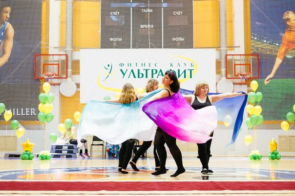 Ультрафит нижневартовск. Триумф Нижневартовск. Ультрафит Нижневартовск Триумф. Триумф зал Нижневартовск. ФСК Триумф Нижневартовск.