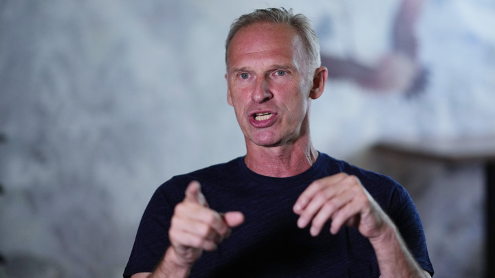 Бывший хоккеист Гашек: теннисный турнир во Франции стал рекламой СВО