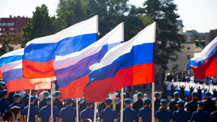 Как отдыхаем в июне 2025 года: выходные и праздники