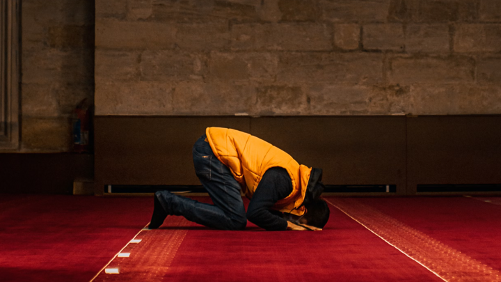 Курбан-байрам в 2025 году: история и традиции праздника жертвоприношения