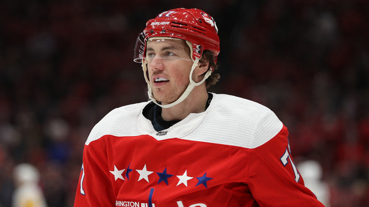 Прославленный партнер Овечкина по "Вашингтону" завершил карьеру