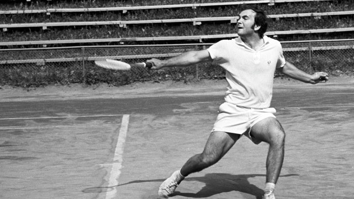 Умер победитель "Ролан Гарроса" и Уимблдона Владимир Коротков