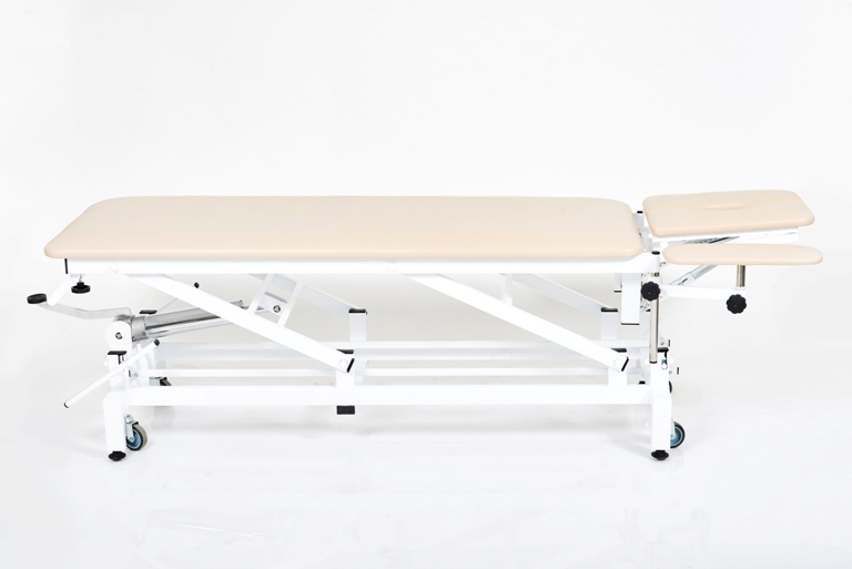 Стационарные (профессиональные) столы для спортивного массажа: выбор, особенности и преимущества
