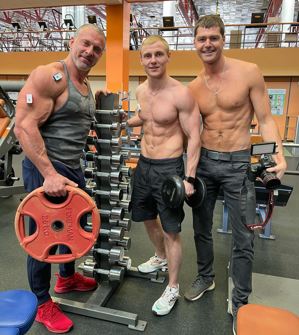 Сергей Медведев — теле- и радиоведущий, спортивный журналист, комментатор и сертифицированный фитнес-тренер с уникальной карьерой